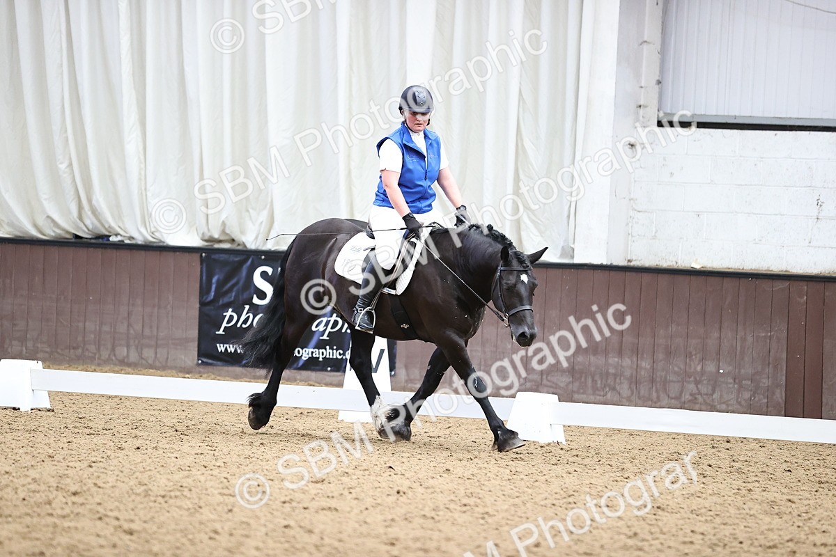 SBM_002365 - Novice 4 - 13.38-14.30