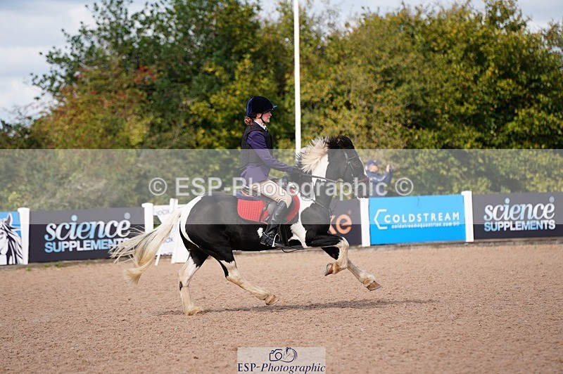 250921-114738-02801 - Cls 21+22 Club and Schools 70cm