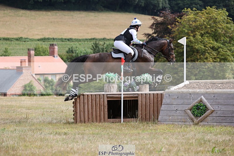 250802A-104739-00986 - B-059-Phoebe.Lagor-MY.QUALITY.GIRL