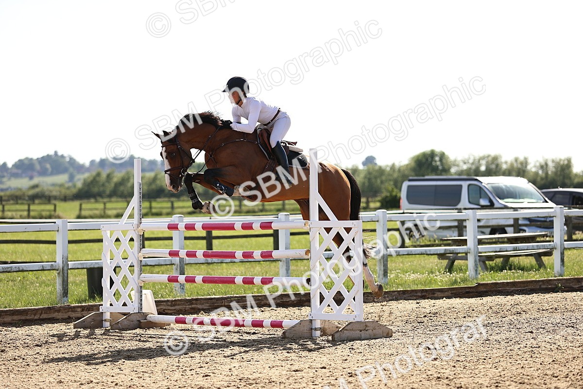 SBM_003134 - Class 5 - Senior Foxhunter - 1.20m