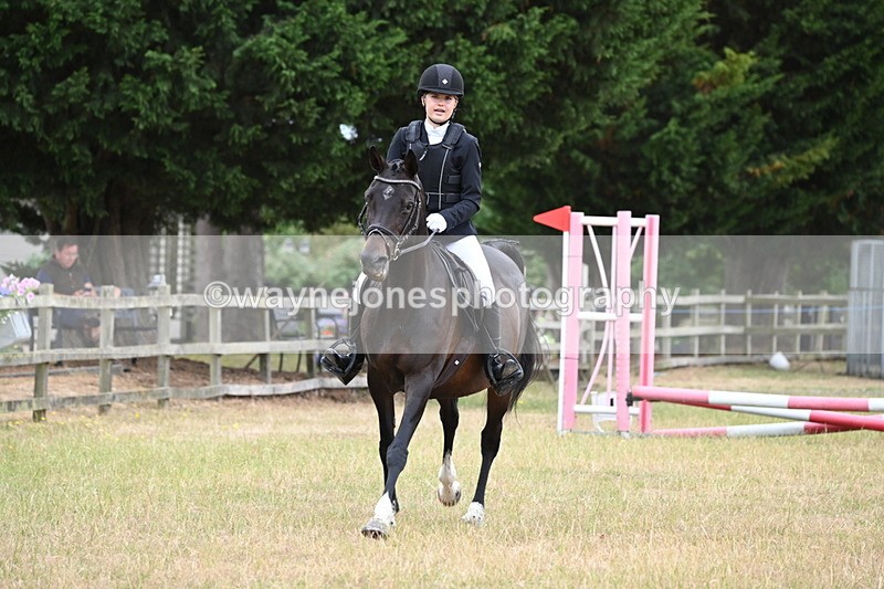 WJ6_9672 - Class 12 Minimus Jumping 45cm