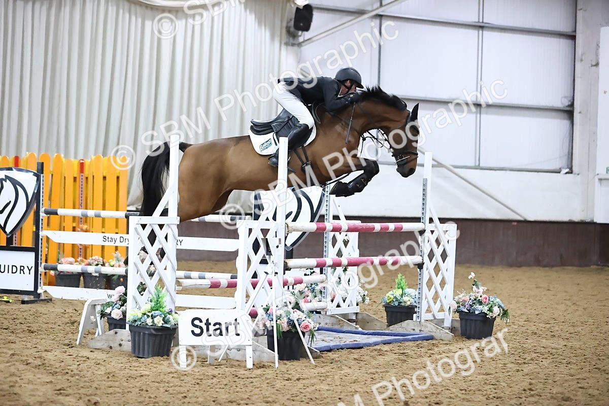 SBM_003926 - Class 12 - Senior Foxhunter 1.20m