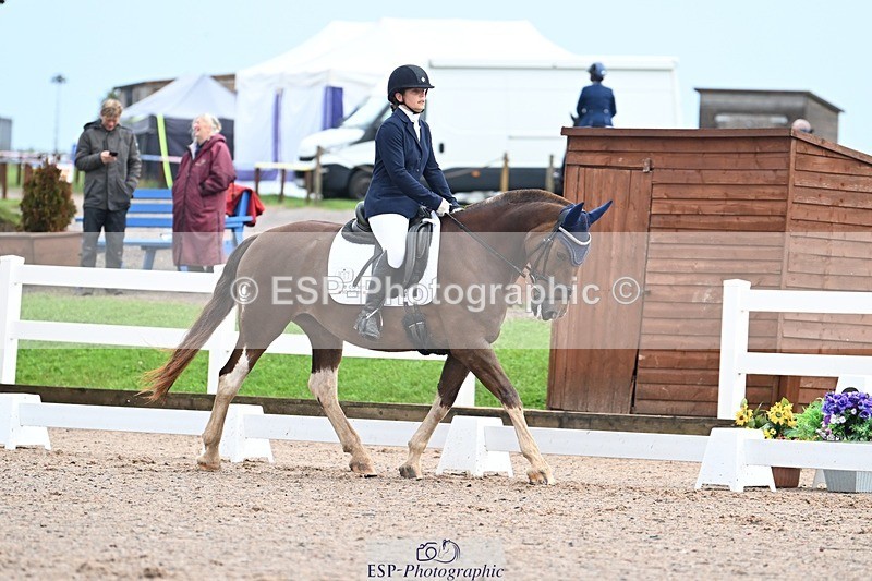 250907-105924-07076 - 017-Natalie.RosewarnePenpont.Fancy.That