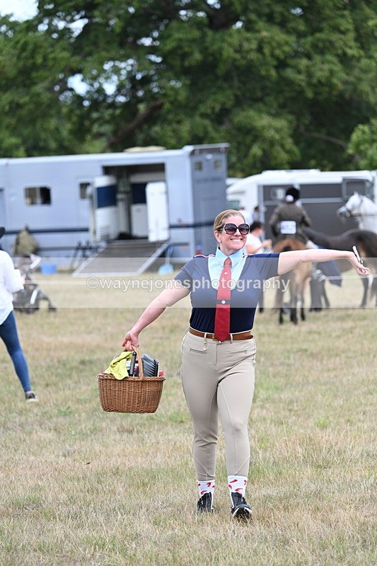 WJ7_4605 - Class 12 Ridden Cob