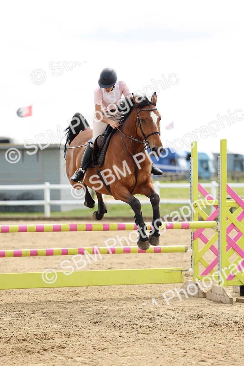 SBM_005257 - Class 18 - Senior 1.05m Open