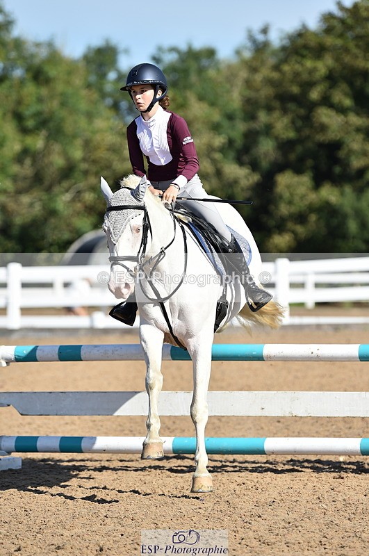 230903A-102302-03957 - Cls 18 Pony Brit Novice & 80cm Open