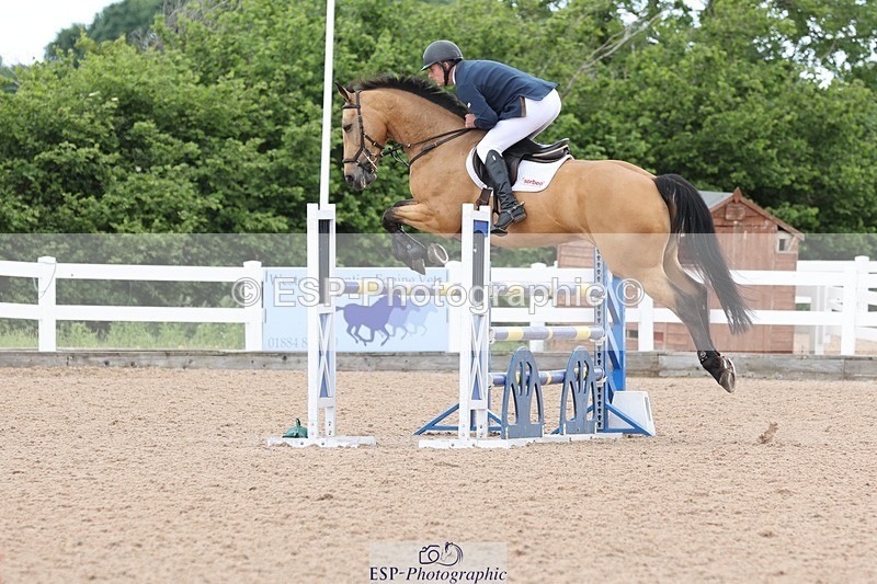 250528-135317-01171 - Cls 4 Newcomers and 1.10m Open