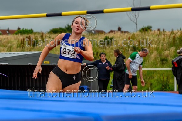 ComMast25-919702 - Field Female Set One