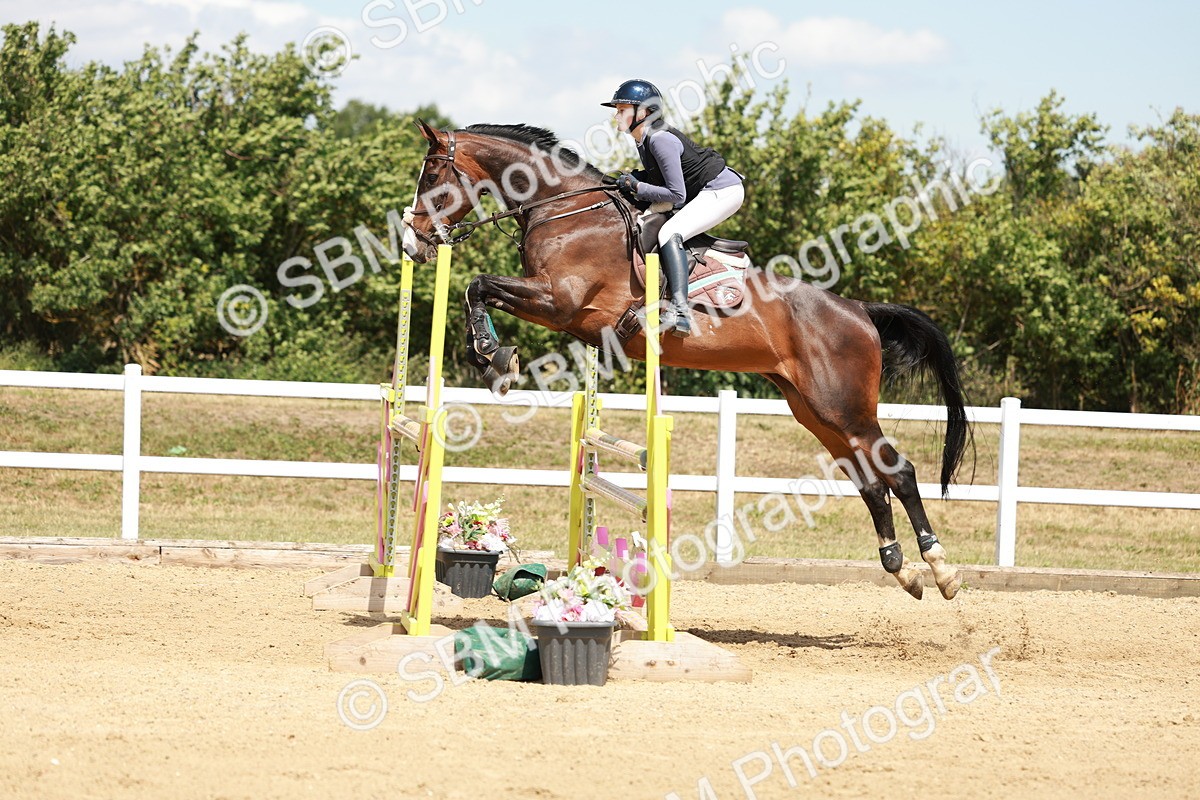 SBM_007566 - Class 3 - Senior Newcomers - 1.10m Open
