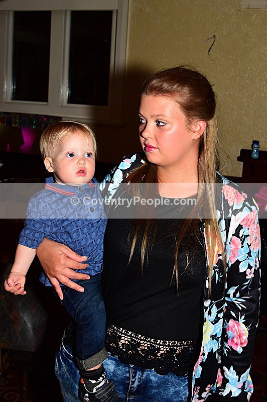 HAS-061 - Ash and Leanne