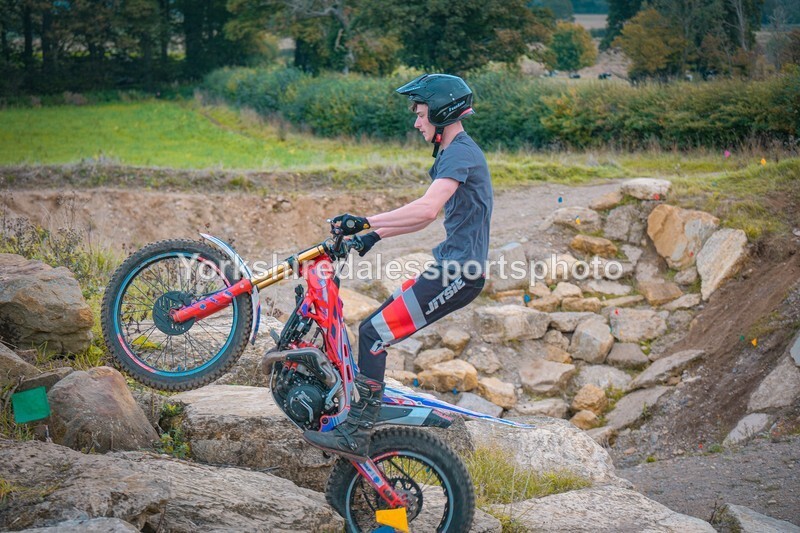 DSCF1874 - Ripon MC Summer series Main - 27/09