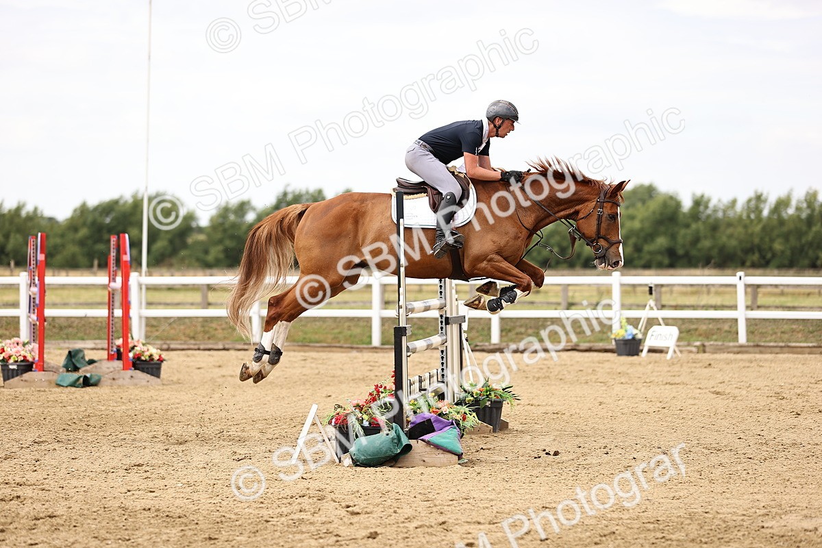 SBM_010464 - Class 9 - Senior Foxhunter - 1.20m Open