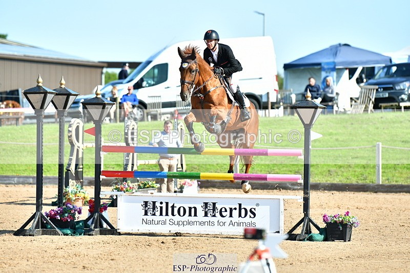 230720A-091558-01632 - Cls 1, 2 Star Small 1.30m