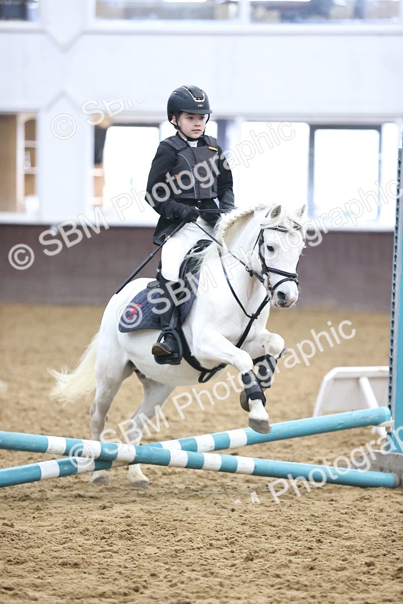 SBM_000124 - Class 2 - The Rug Lady 40cm Area 12 Championship Qualifier