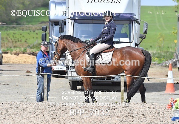 BPP_7032 - CLASS 5 FRI Veterans Show Jumping