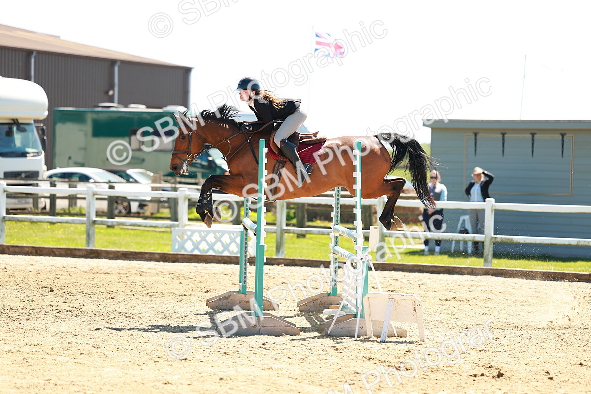 SBM_001359 - Class 4 - Senior Newcomers 1.10m