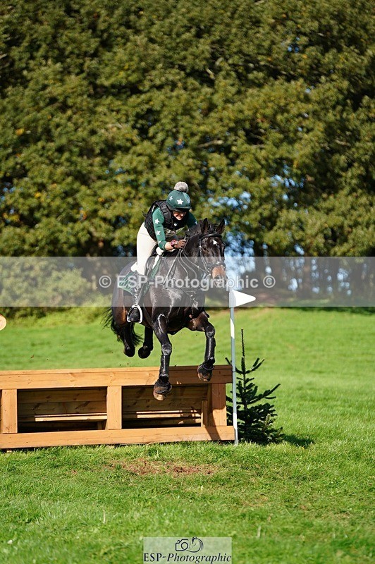 241026-131332-13639 - 421-Marie.Webber-BENNY'S.DOUBLE.DIAMOND