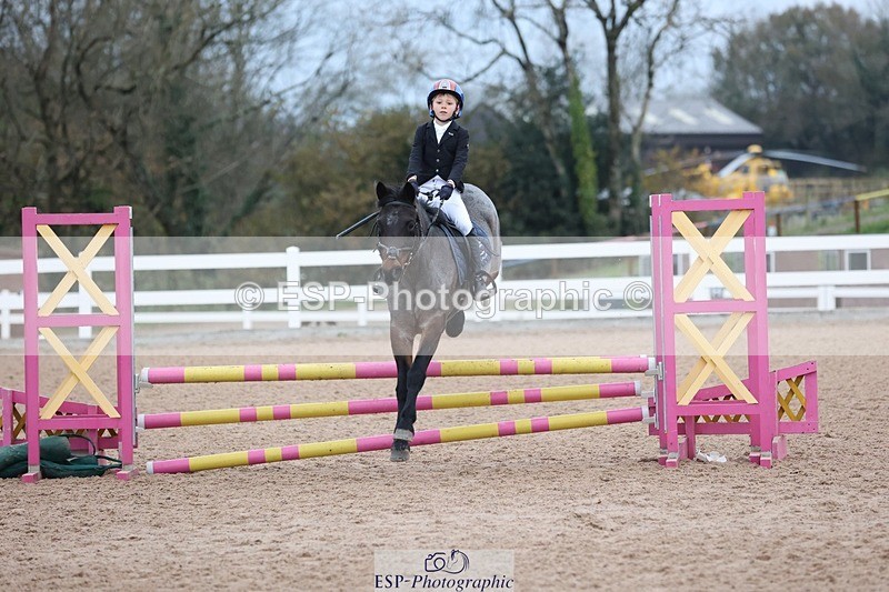 241116X-082959-00079 - Cls 03 Pony Intro 70cm