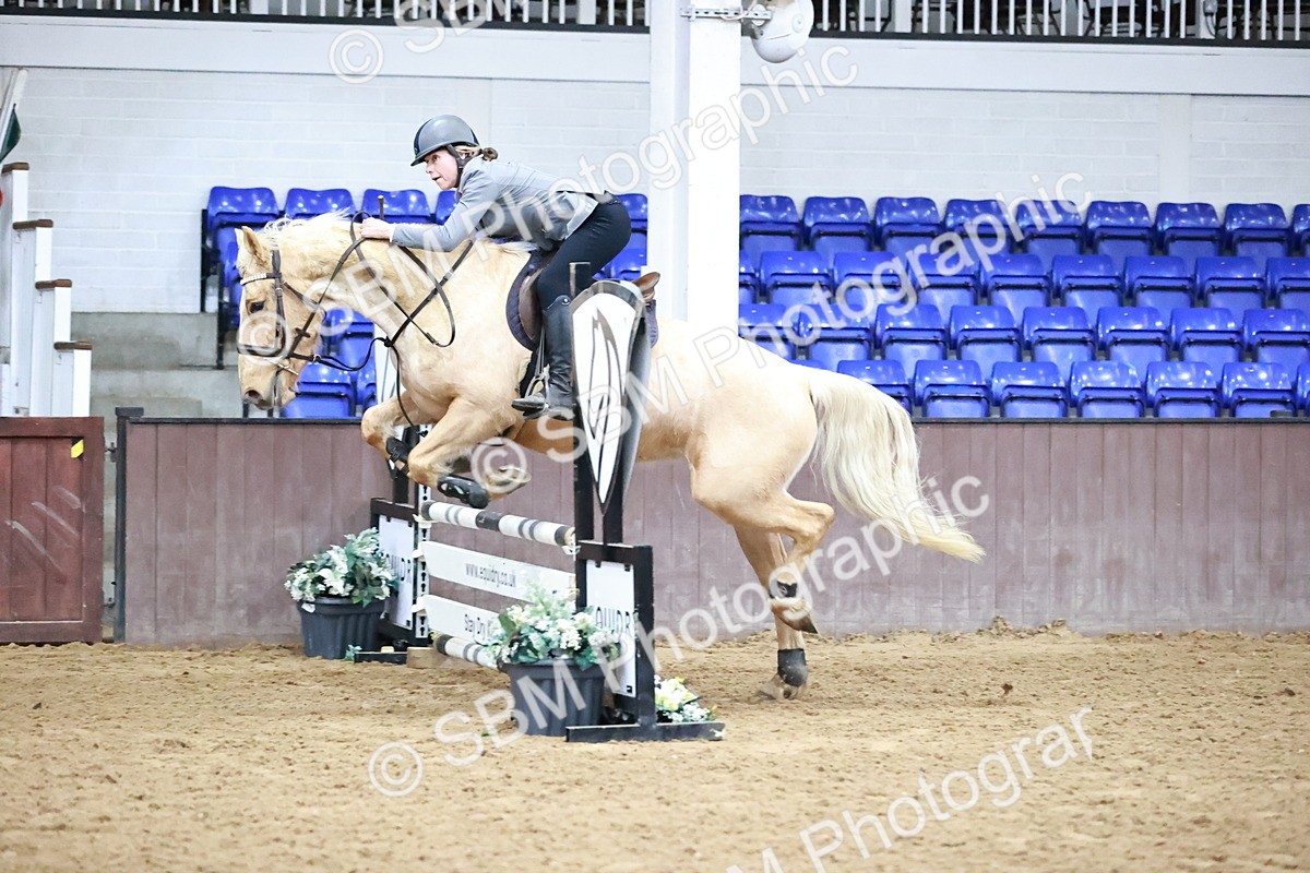 SBM_004086 - Class 14 - Clear Round 80cm