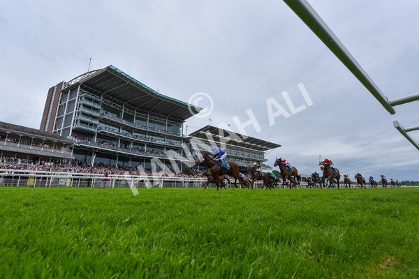 250524-Race 5-Burdett-6945 - Race 5 3.55pm William Hill Epic Boost Handicap