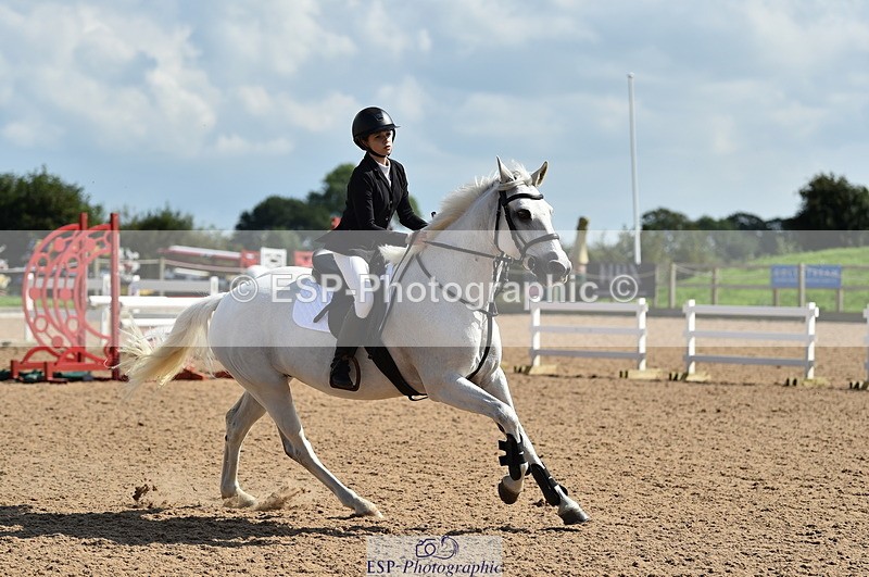 230902A-143524-01796 - Cls 3B Pony Medium 90cm