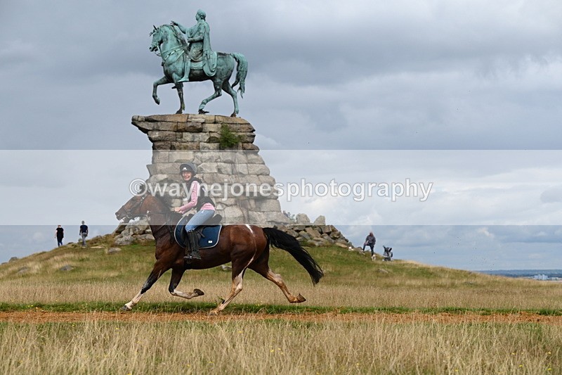DSC_7949 - Time at Statue 13:16 to 13:52