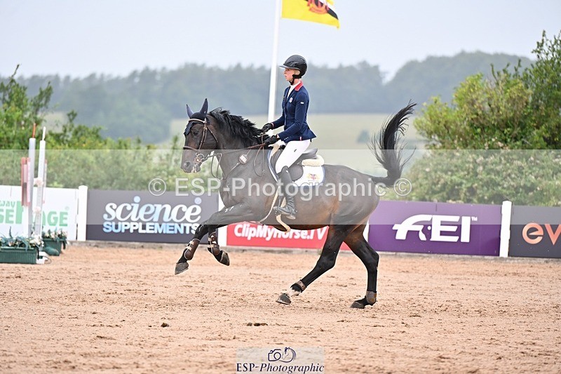 250718-104928-09216 - Cls 30, 1 Star 6yr old Tour