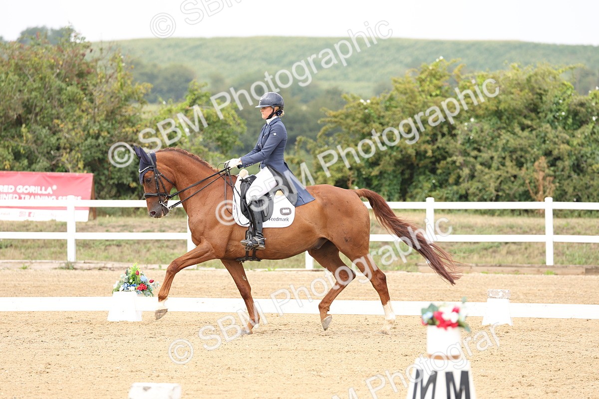 SBM_007497 - Class 9 - FEI INT I - 14.57-15.45