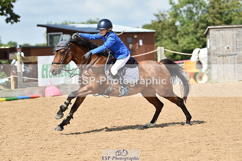 230902A-125038-01238 - Cls 3A Pony Medium 80cm