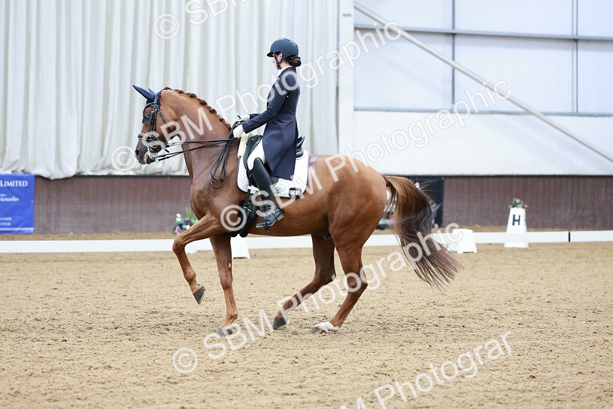 SBM_016503 - Class 5 - FEI INT II - 17.24-18.20