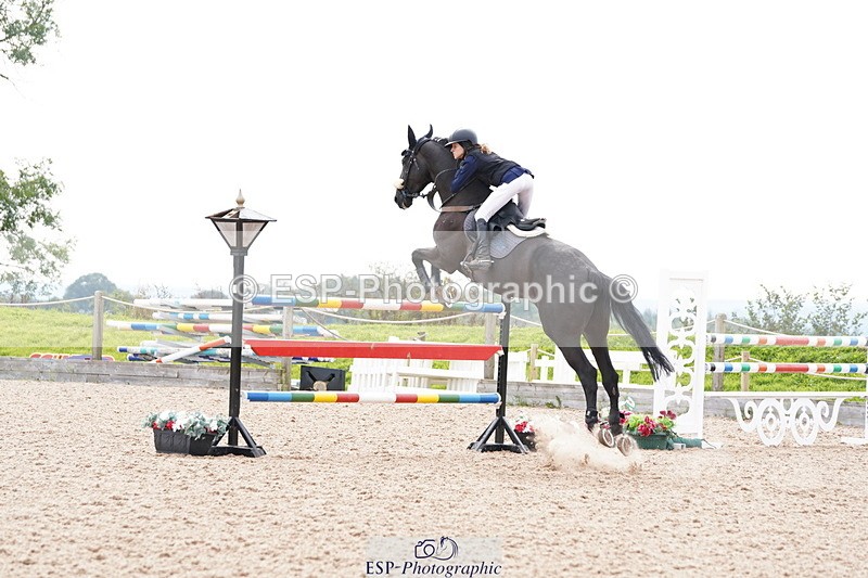 240915A-150822-10761 - Cls 28 Chard Sept GP Jump Off