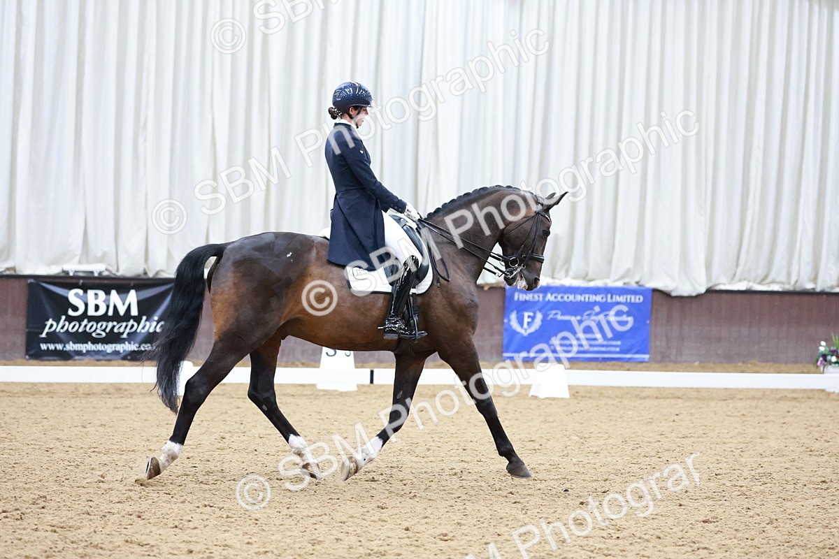 SBM_020969 - Class 13 - FEI INT I - 16.26-17.14