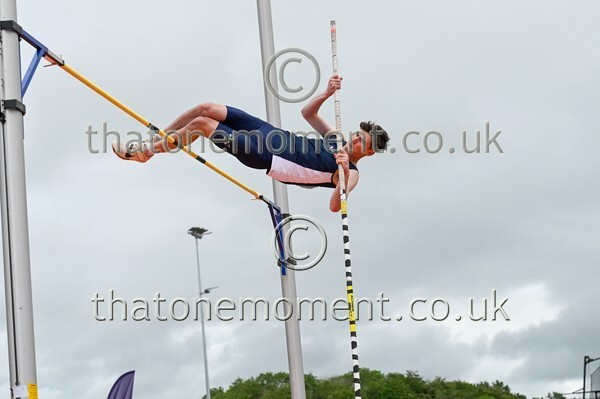 ComMast25-912074 - Field Male Set Two