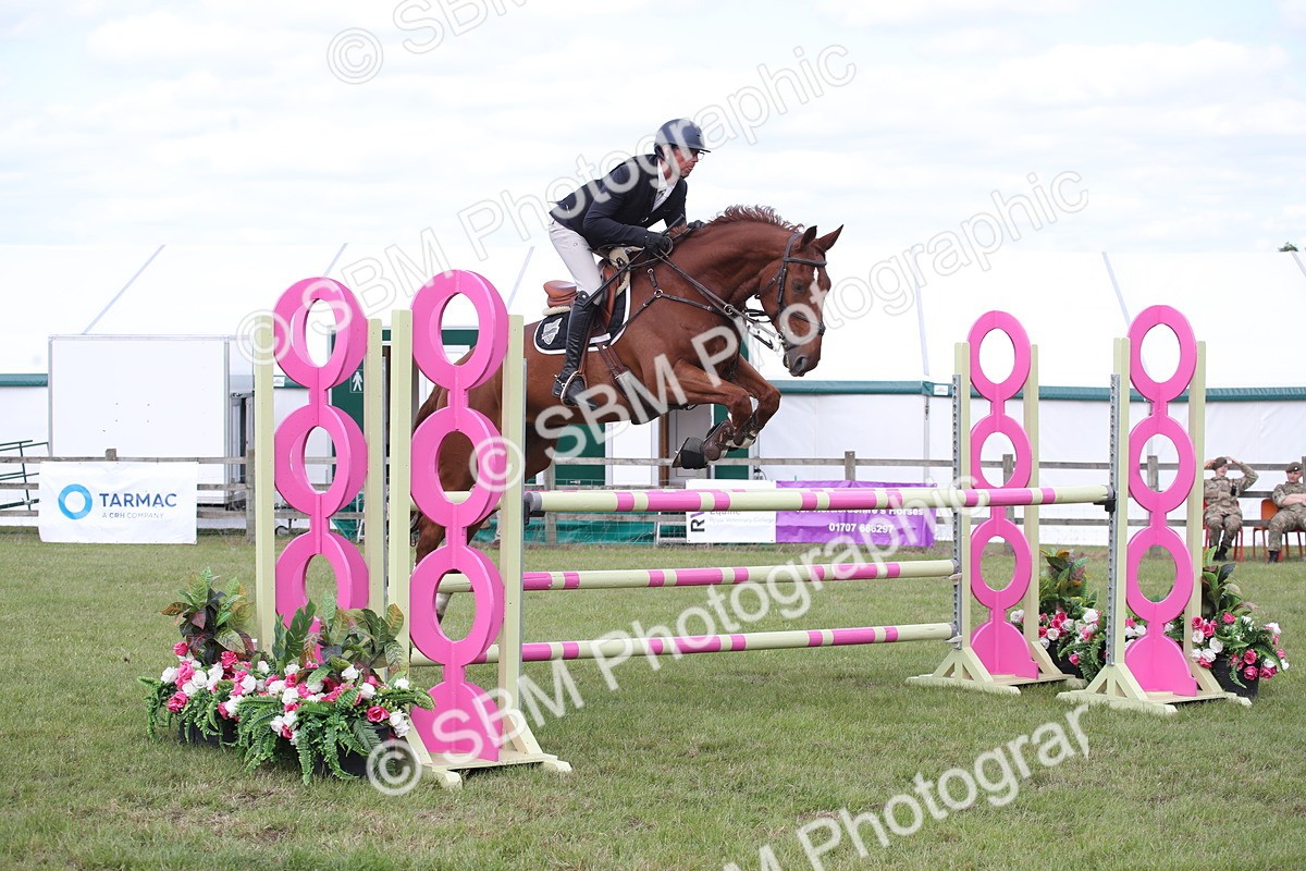 SBM_17460 - Class 208 - Senior Foxhunter 1.20m Open