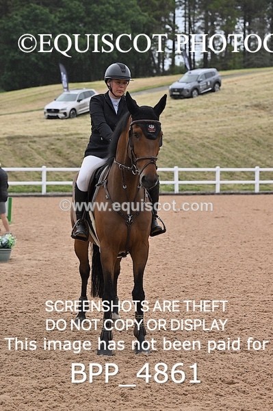 BPP_4861 - CLASS 6 WED 1.30 Open Inc The Scottish Branch Young Riders Championship