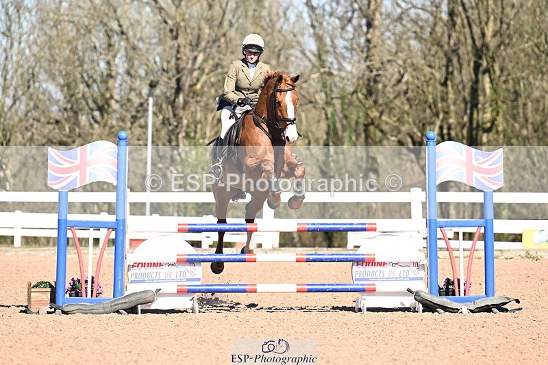 260318B-105459-00193 - Clear Round & Brit Nov 90cm