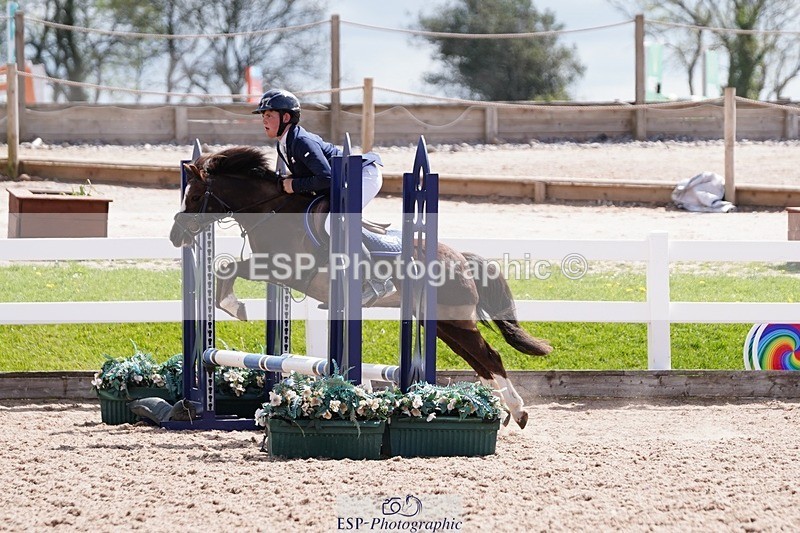 250505-115038-04224 - Cls 18+19 Club and Schools 60cm