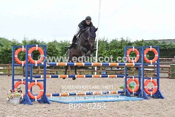 BPP_0254 - CLASS 18 SUN National 1.30m Open