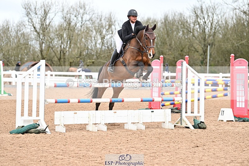 240224A-114409-03476 - Cls 11 Snr 1.05m and 1.10m Open