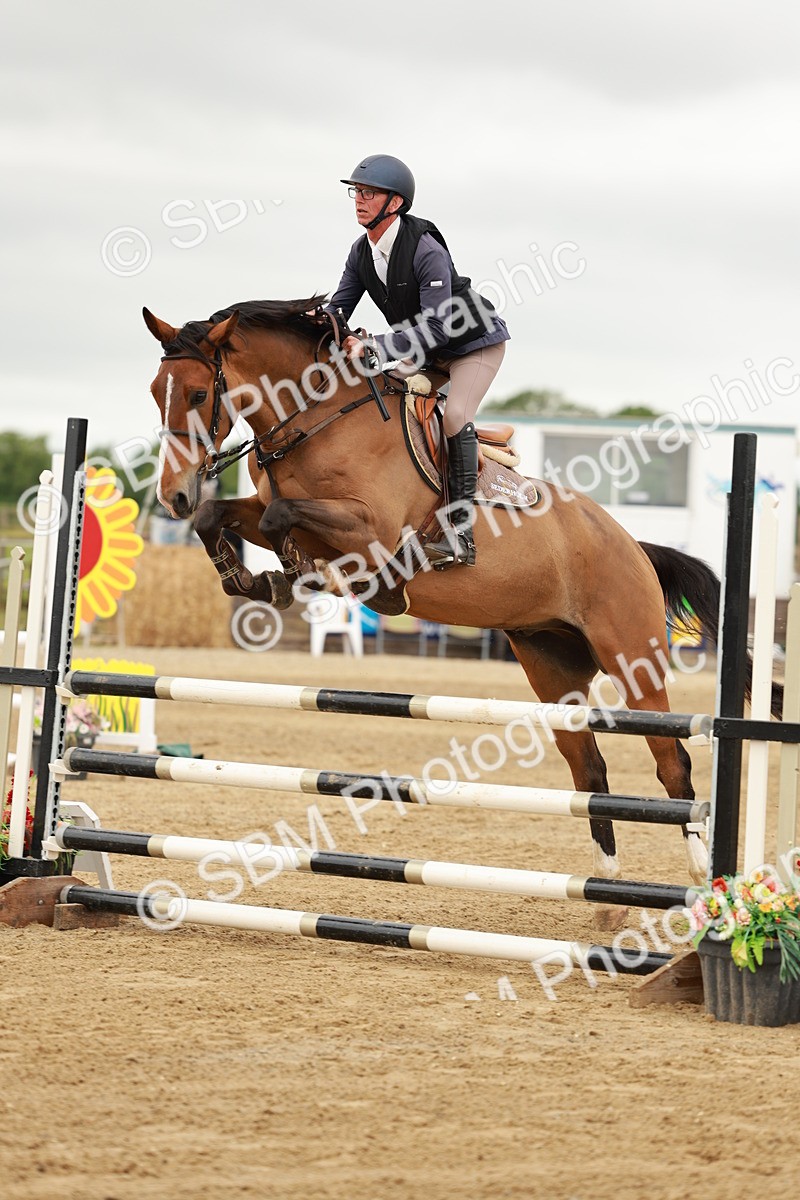 SBM_006698 - Class 2 - Senior Discovery - 1.00m Open