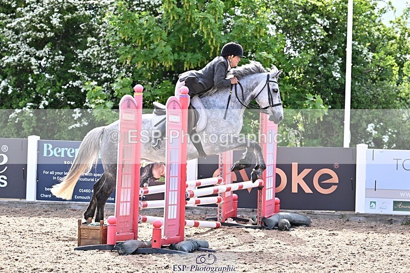 260512-164122-00177 - 70cm Classes