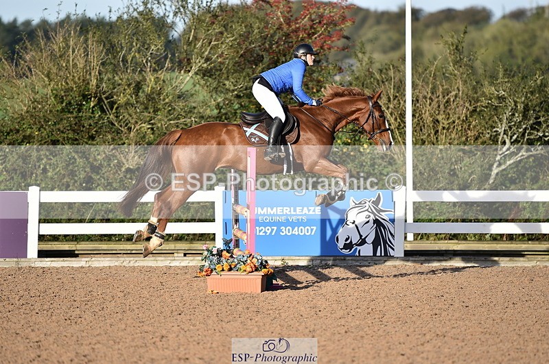 231015A-091846-06669 - Cls 22 British Novice & 90cm Open