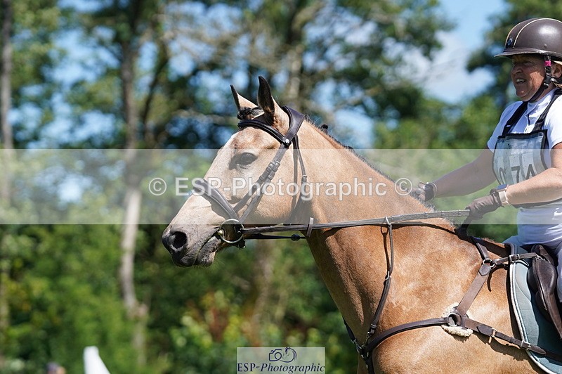 240811A-121136-02831 - 074-