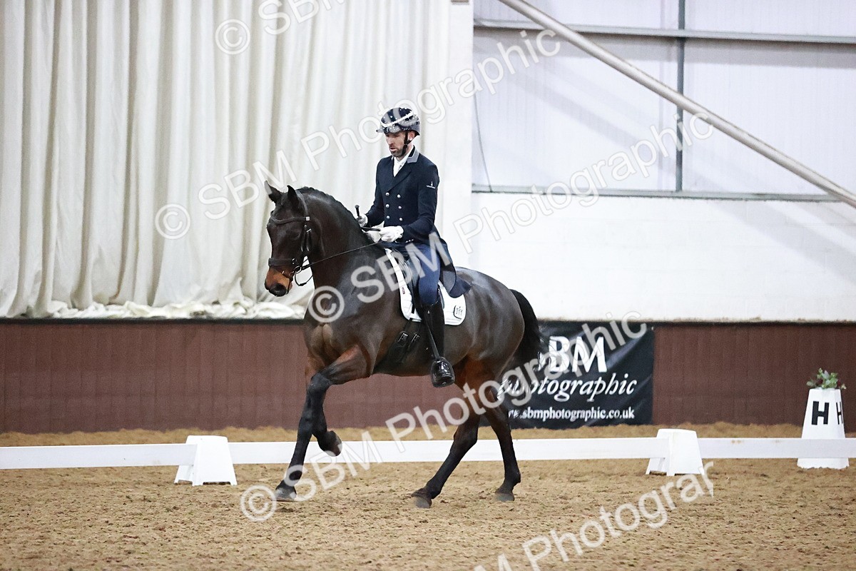 SBM_005344 - Class 18 - FEI PSG