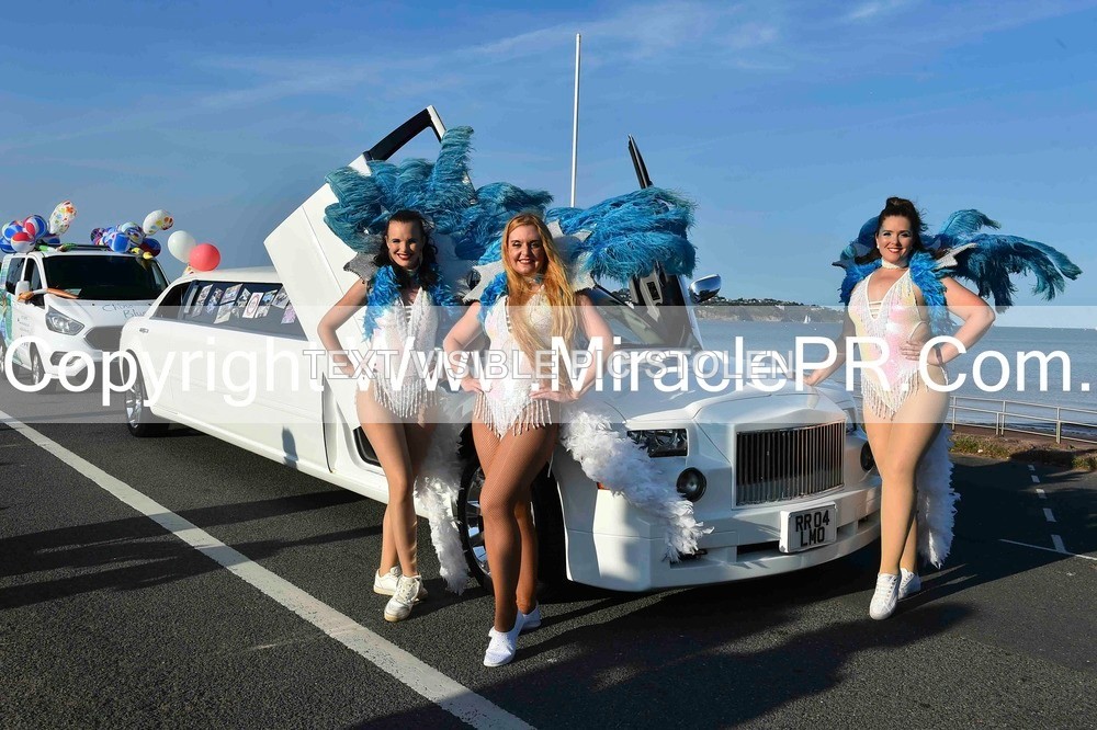SH4_3376 - Carnival Procession.