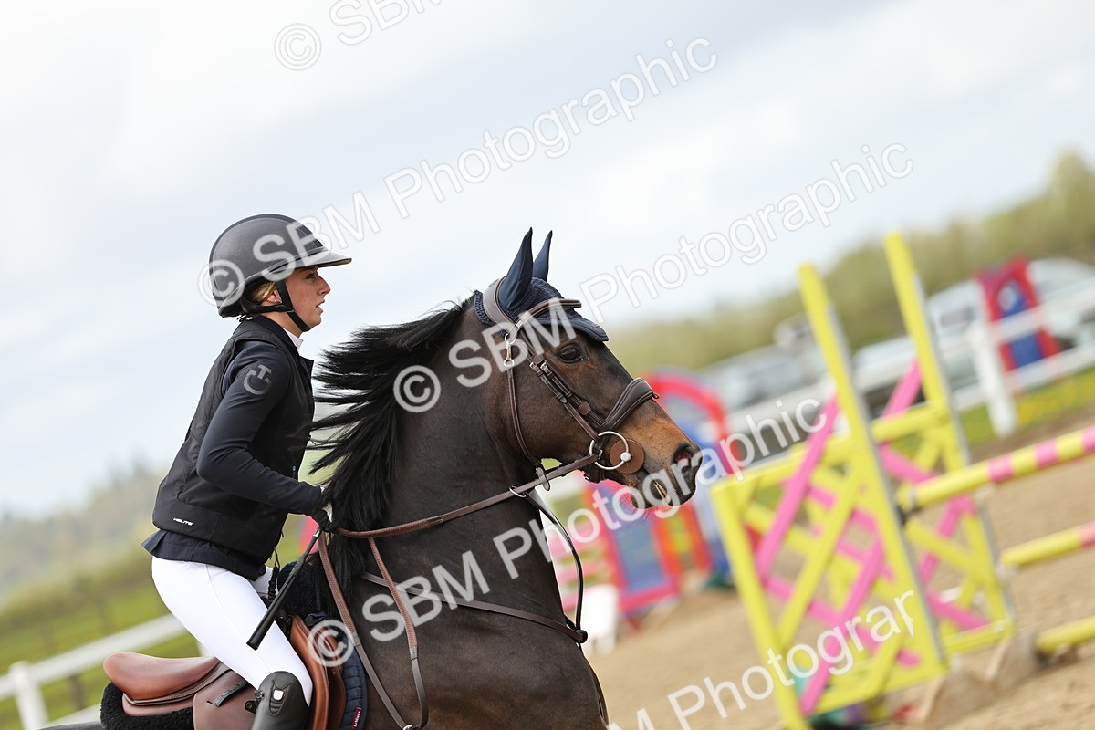SBM_000253 - Class 2 - Senior British Novice - 90cm