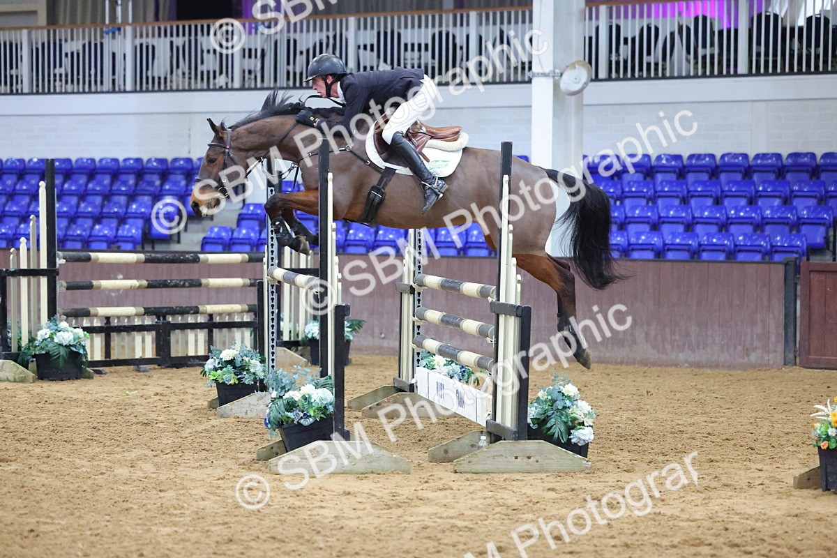 1I0A4810 - Class 9 - Senior Newcomers/ 1.10m Open