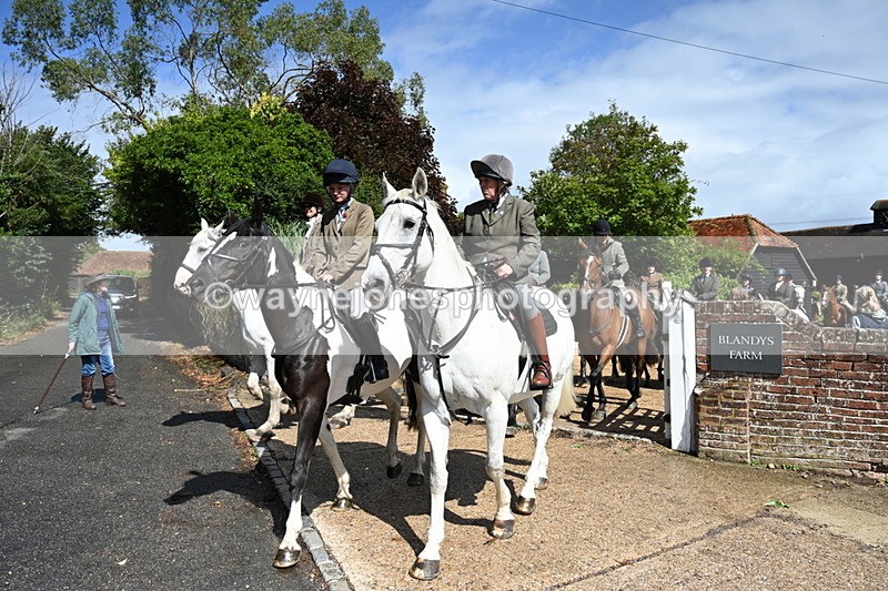 WJ7_7180 - Berks & Bucks at Blandy’s Farm 31-08-25