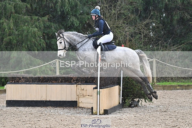 240302-141055-01392 - Cls 3 90-95cm