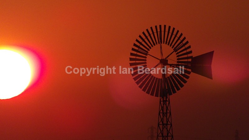 Water Pump Sun Set - Essex